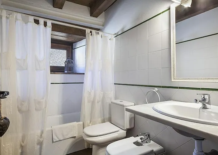 Holiday home Luderna - Casa Sendrosa